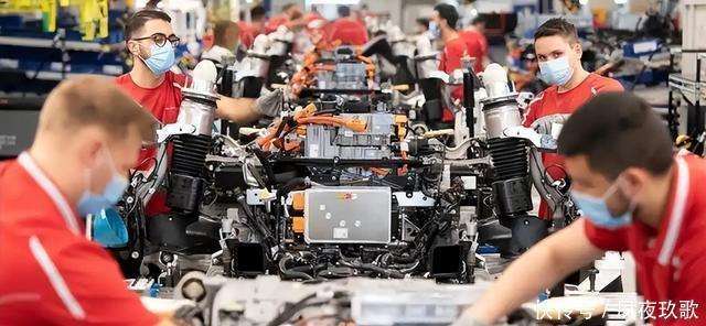 金年会网站-转折点斯图加特更衣室发声，法国杯国际比赛日攻防权衡，悬念犹存，纪律约束更严格