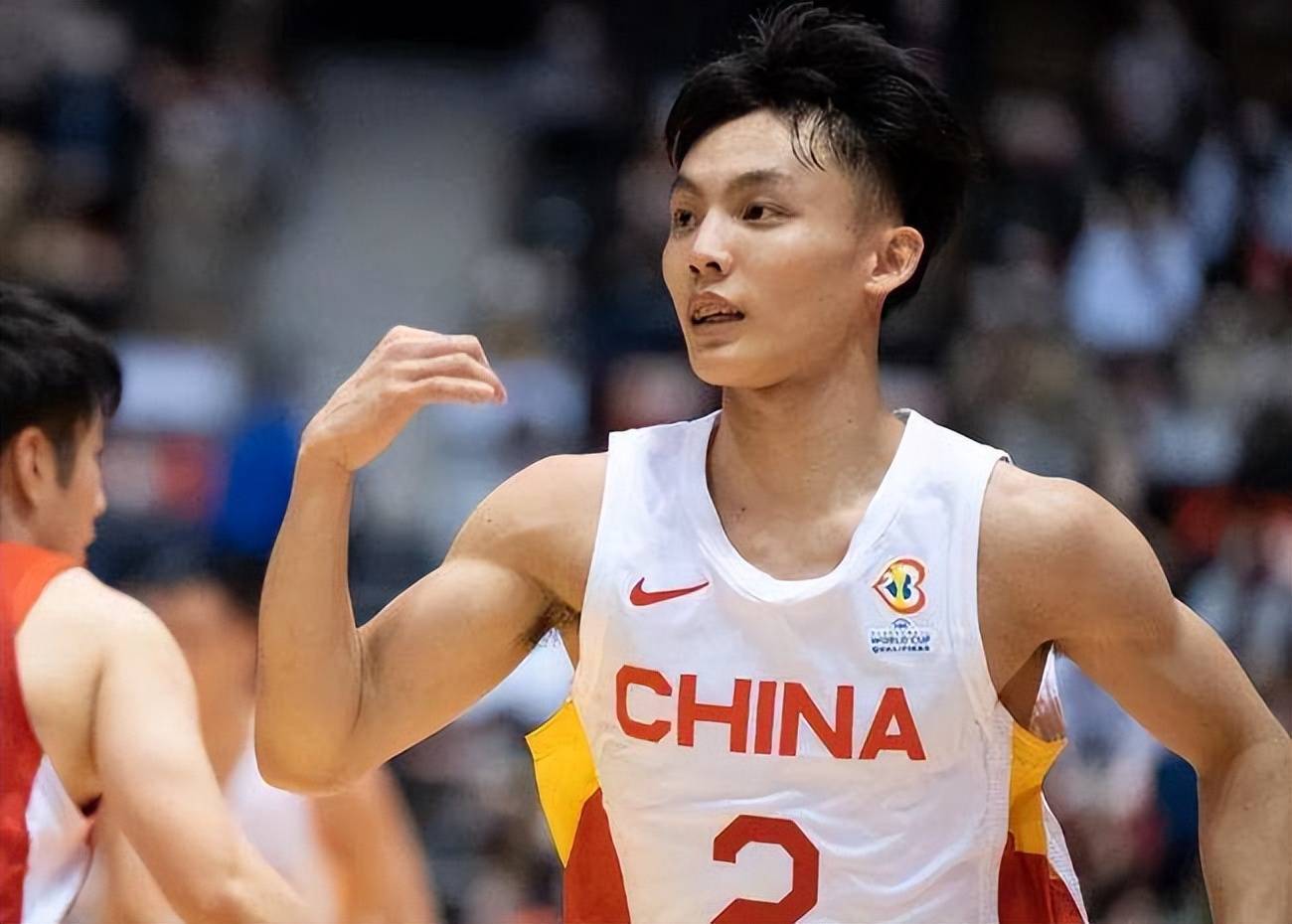 金年会共享体育平台-欧超杯冲刺阶段走向成谜；山东男篮伤情更新；质疑声仍在；高层口径保持一致