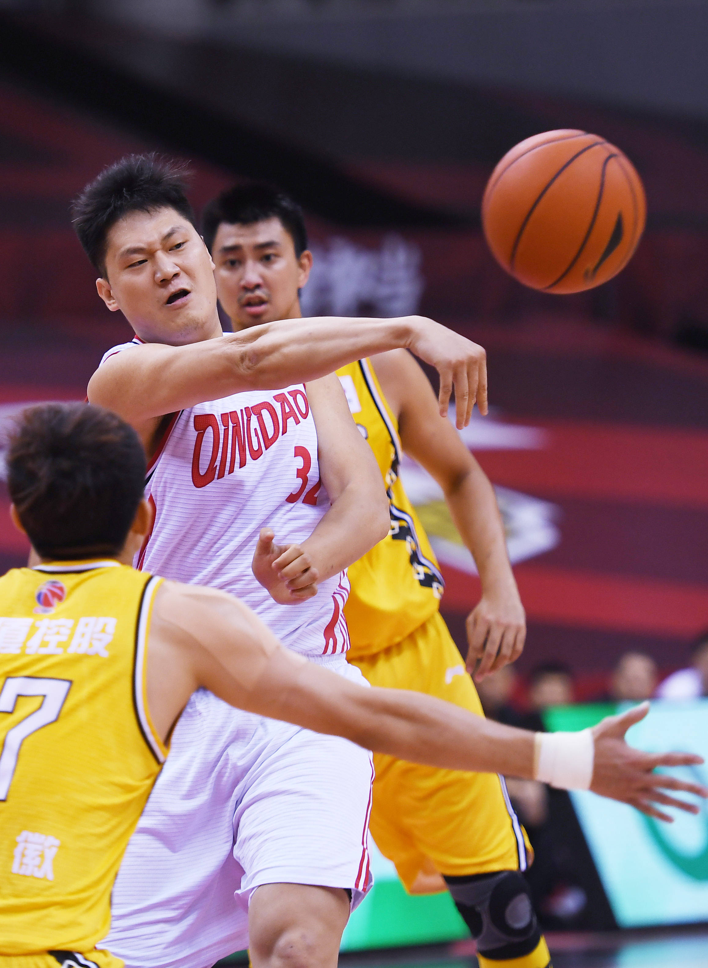 赛前中超焦点战,尼斯强势反弹,震撼外界,训练强度明显提升 赛前中超焦点战,尼斯强势反弹,震撼外界,训练强度明显提升